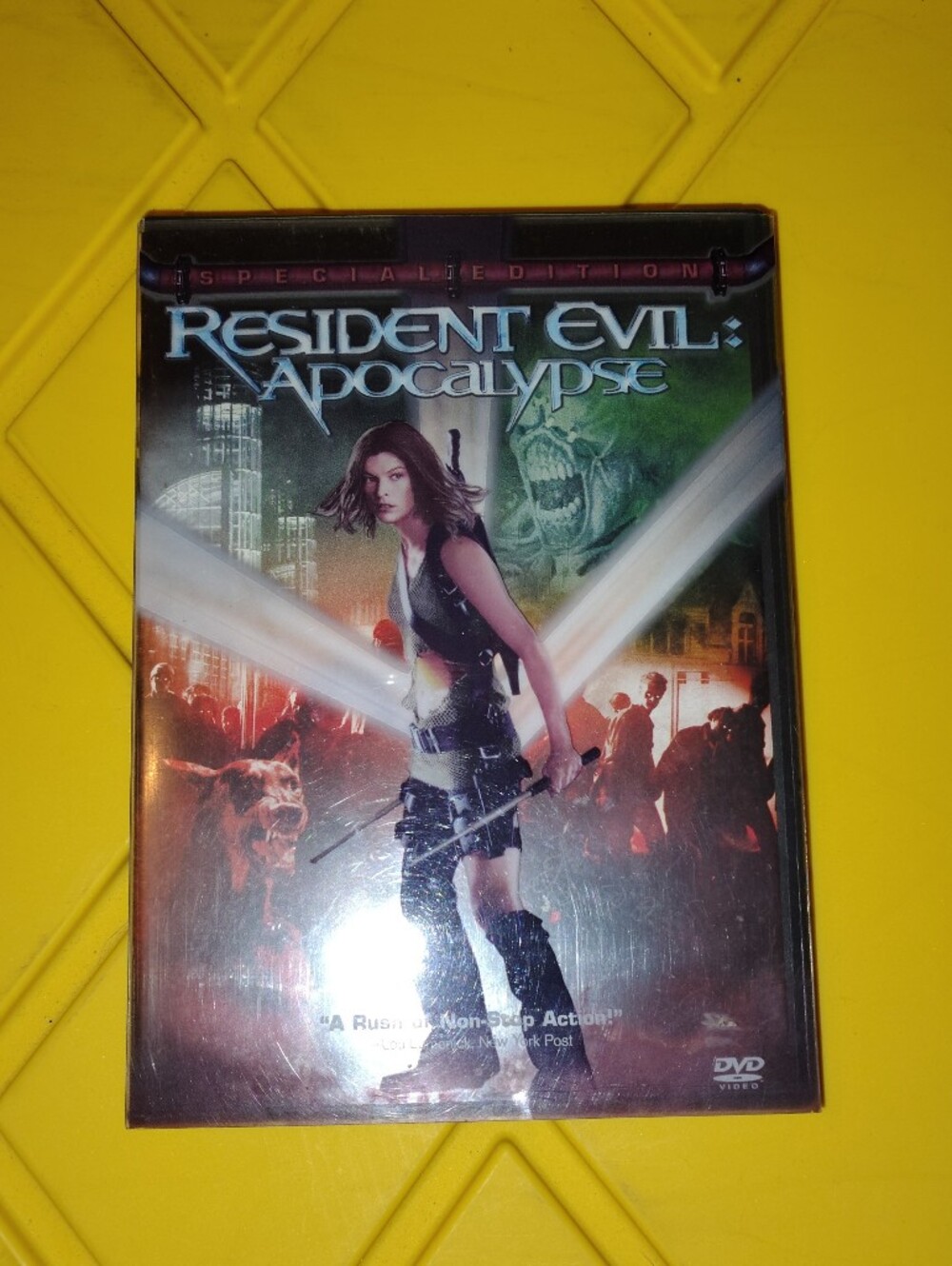 Resident Evil: Apocalypse Special Edition DVD - Two Disc Set-Collector's Edition